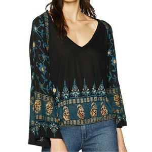 🌸FREE PEOPLE* Medallion Print Bell Sleeve Boho Top